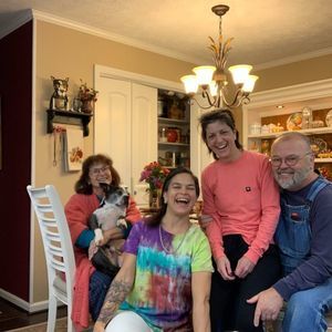 Meet your Posher, Lynn